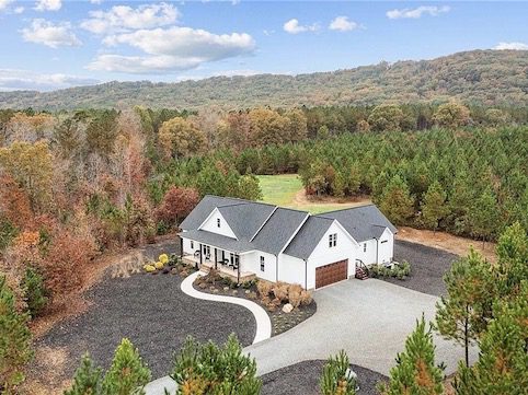 450 Bringle Ferry Rd, Denton, NC 27239